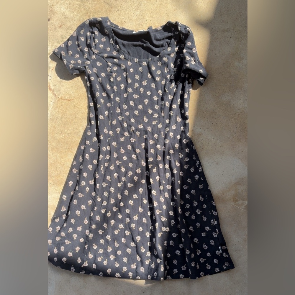 Floral Short Sleeve Dress vans skater dress